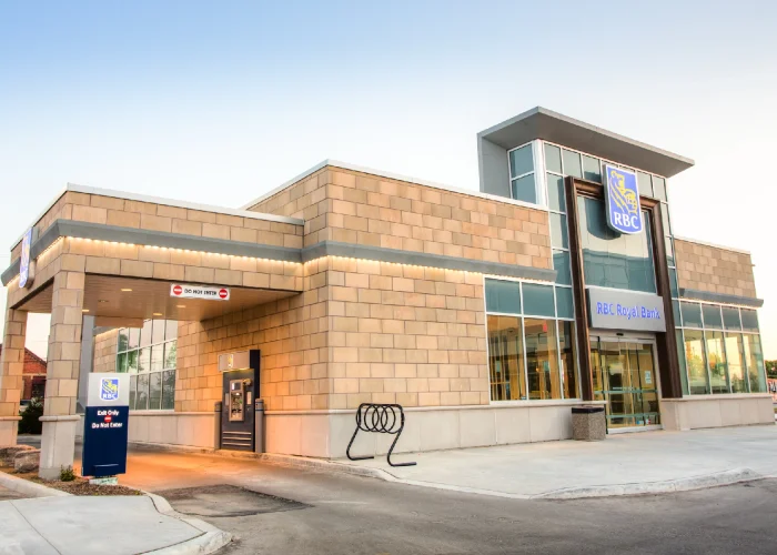 Chinguacousy Marketplace, Brampton – RBC branch exterior with drive-through canopy