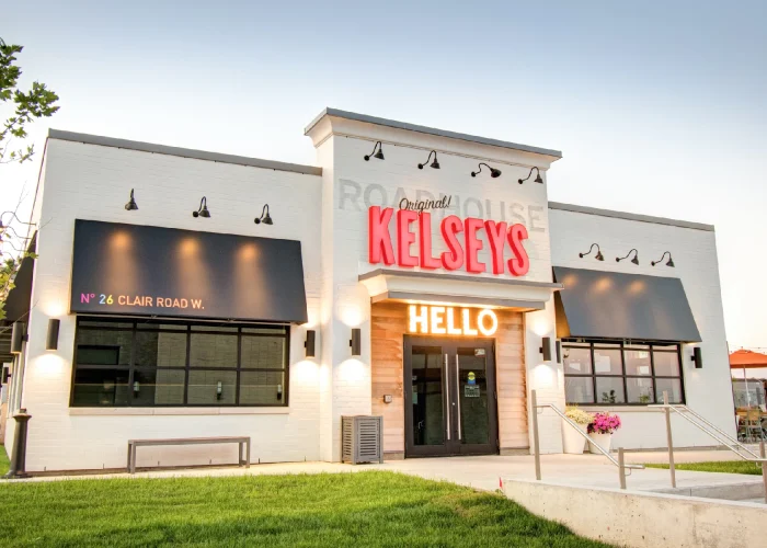 Clair Marketplace, Guelph – Kelseys Roadhouse restaurant exterior