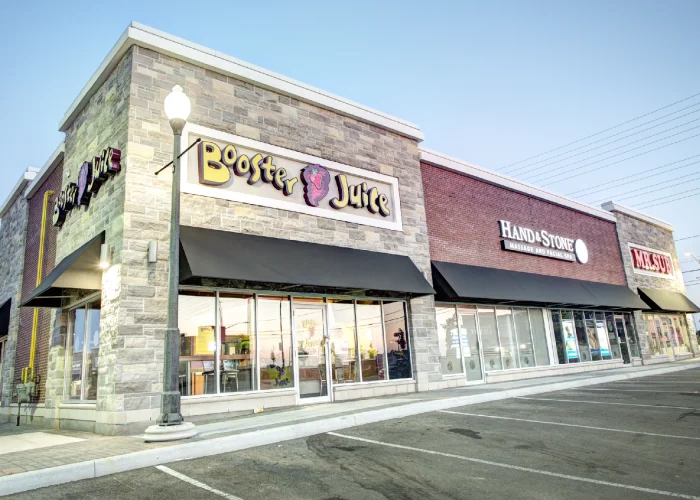 Vellore Village - Phase II, Vaughan – Booster Juice storefront with black awnings