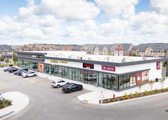 New Kleinburg Marketplace, Kleinburg – elevated view of the retail strip with COBS Bread