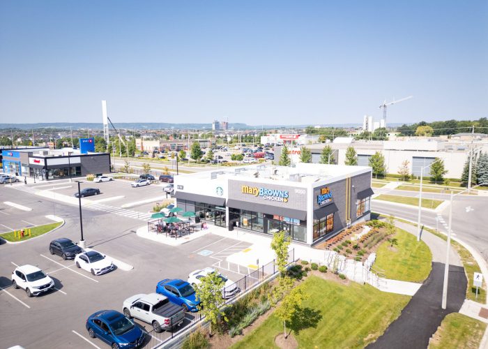 Mazmik Marketplace, Milton – elevated view of the Mary Brown's pad building and parking lot